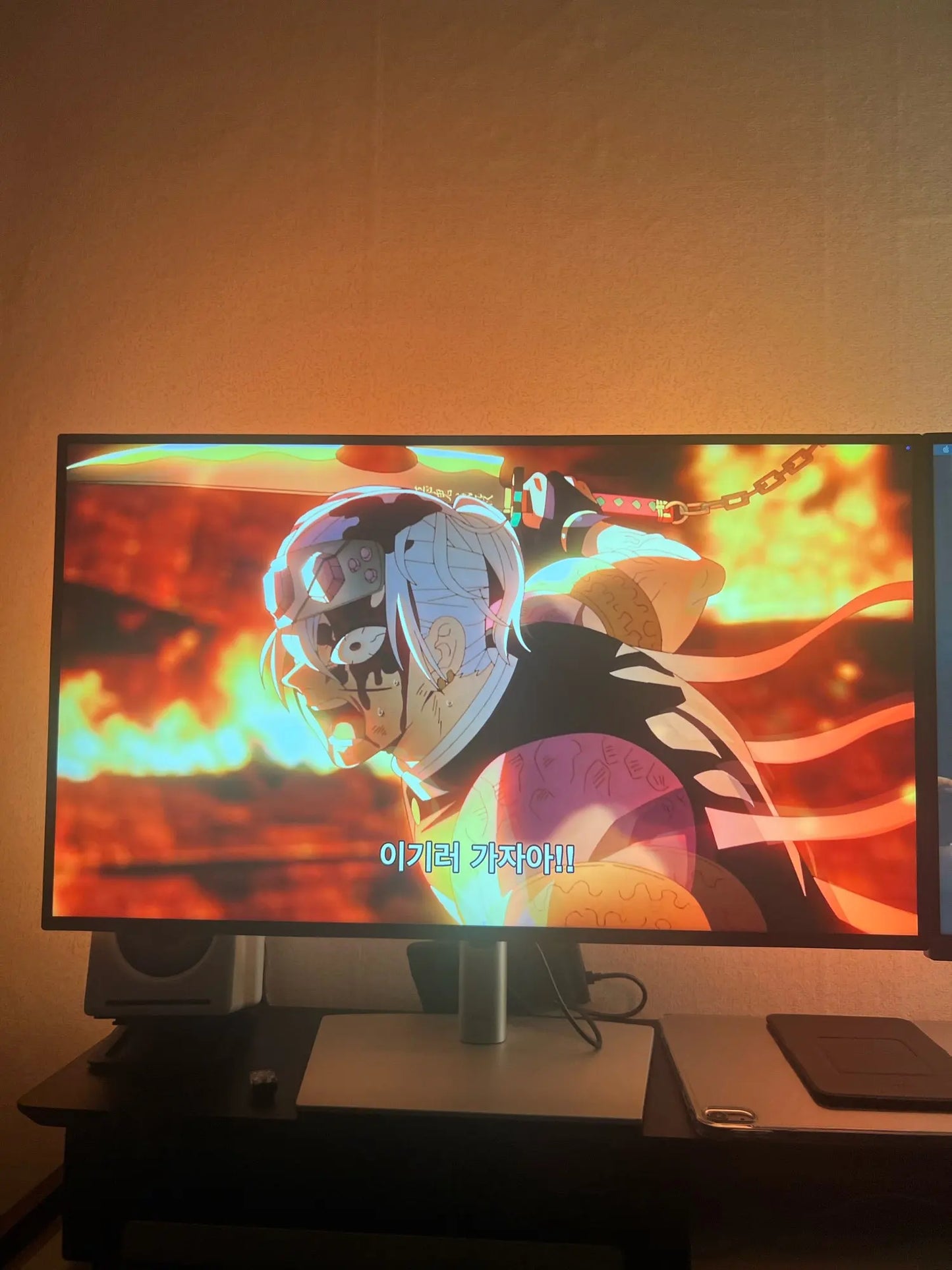 "NeonPulse Sync Light"